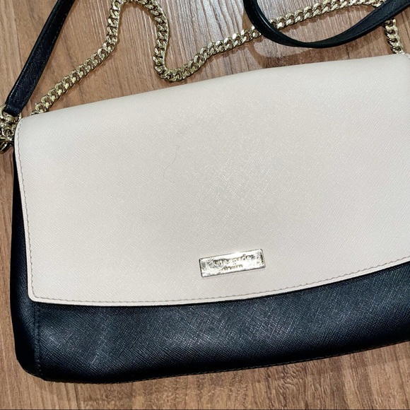 Kate Spade Crossbody Purse - Picture 2 of 4
